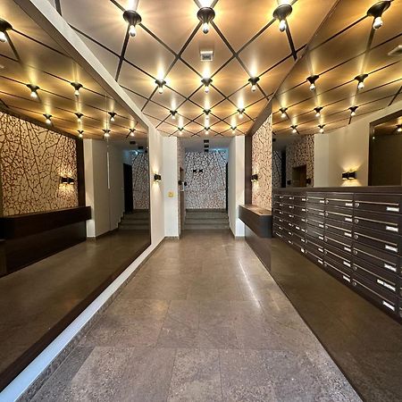 Either Private 2B2B Or Shared 1B1B, Luxury, Bright, Spacious Berlin Exterior foto