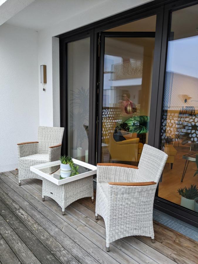 Either Private 2B2B Or Shared 1B1B, Luxury, Bright, Spacious Berlin Exterior foto