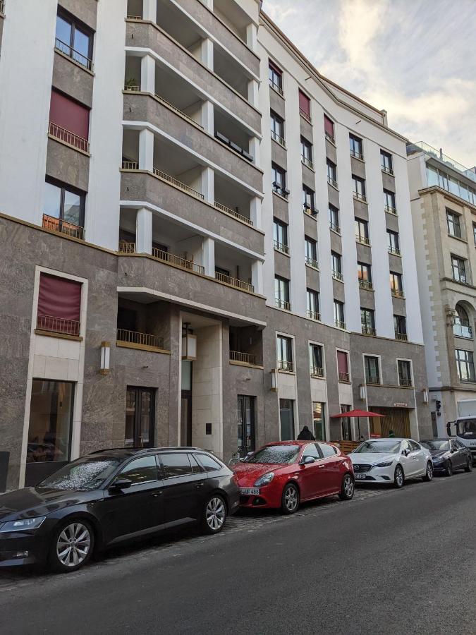 Either Private 2B2B Or Shared 1B1B, Luxury, Bright, Spacious Berlin Exterior foto