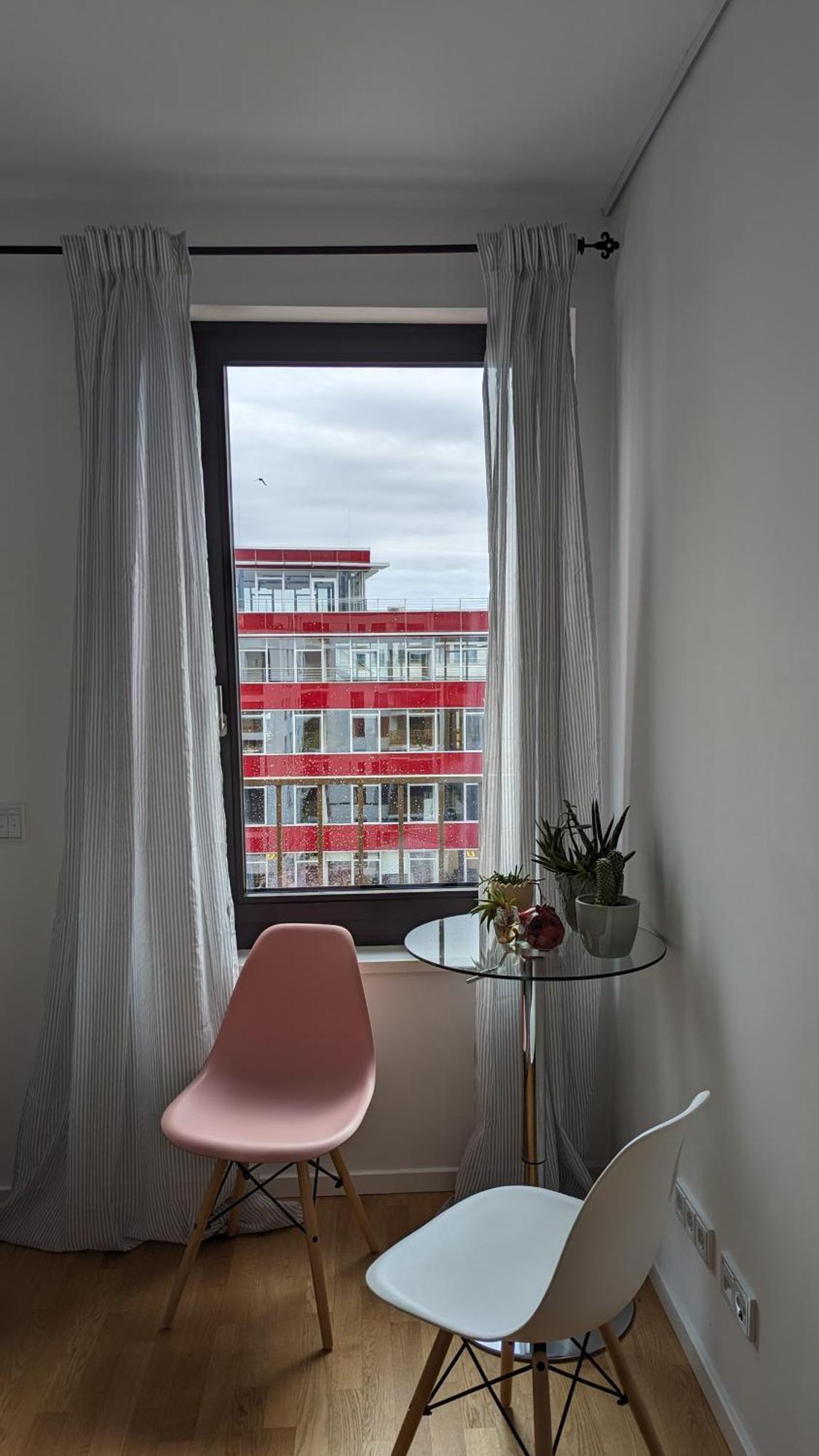 Either Private 2B2B Or Shared 1B1B, Luxury, Bright, Spacious Berlin Cameră foto
